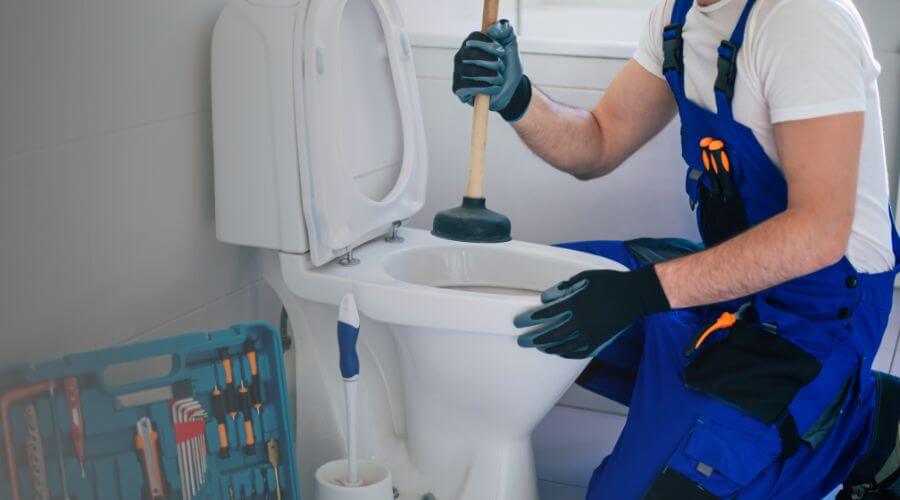 Local annual plumbing maintenance in Junction City, WI